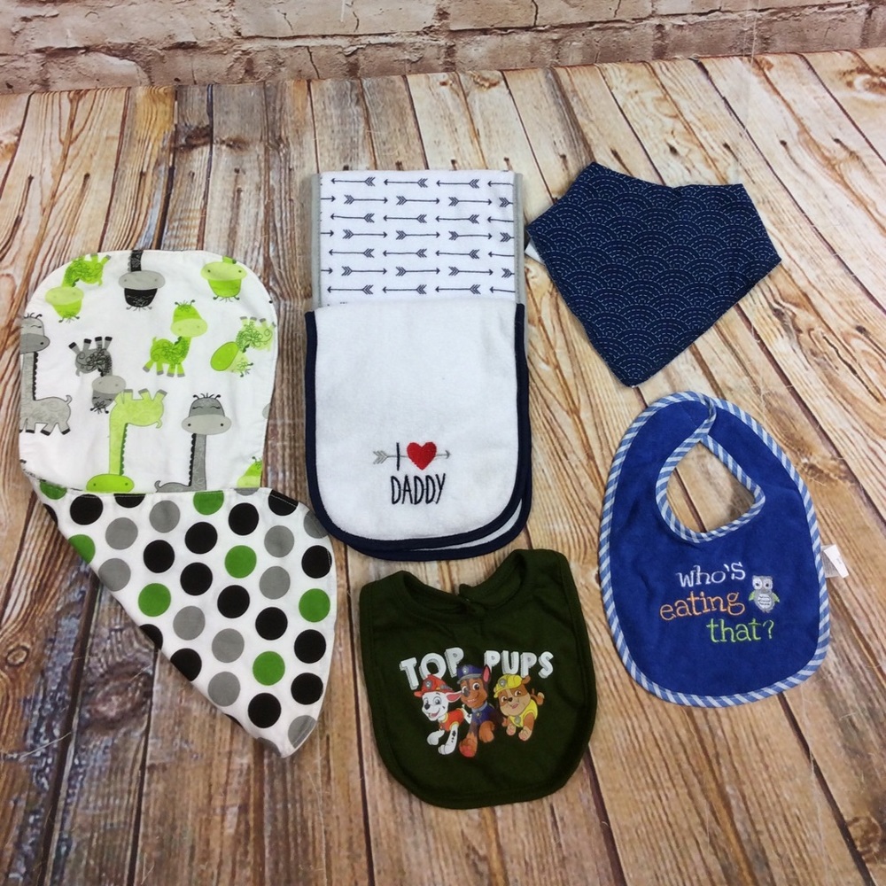 Lot of 6 Preloved Burp cloths and Bibs